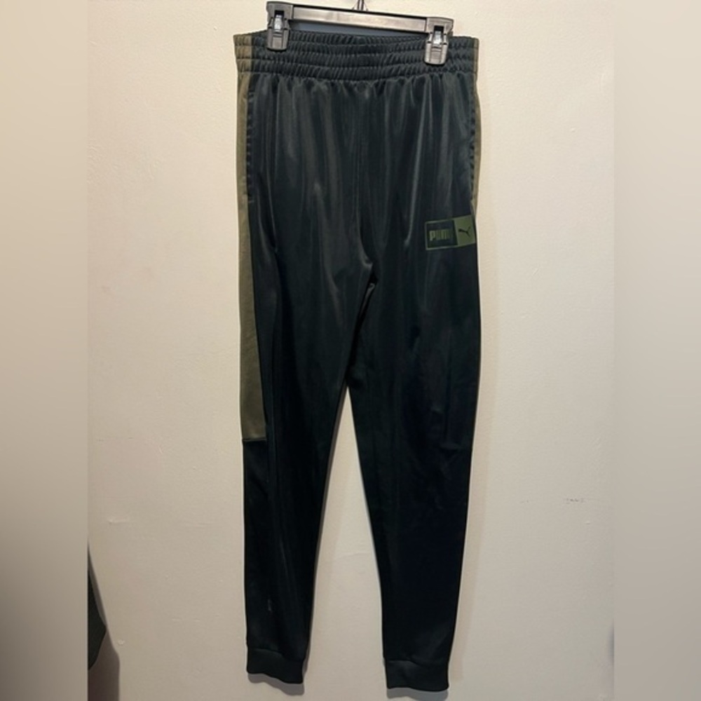 Puma Sweats size 18/20